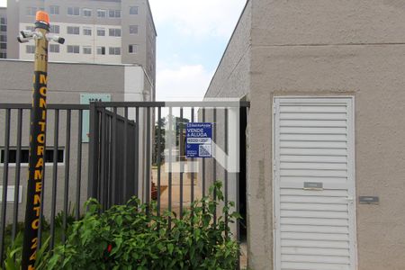 Apartamento à venda com 40m², 2 quartos e sem vaga Apartamento à venda com 40m², 2 quartos e sem vagaFachada
