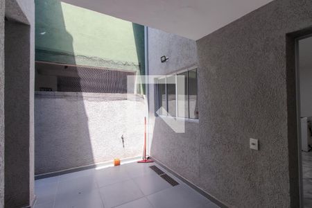 Casa à venda com 119m², 4 quartos e 1 vagaQuintal