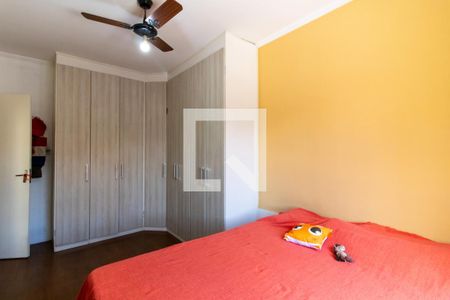 Casa à venda com 120m², 3 quartos e 2 vagas Casa à venda com 120m², 3 quartos e 2 vagasQuarto 1