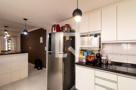 Casa à venda com 120m², 3 quartos e 2 vagas Casa à venda com 120m², 3 quartos e 2 vagasCozinha