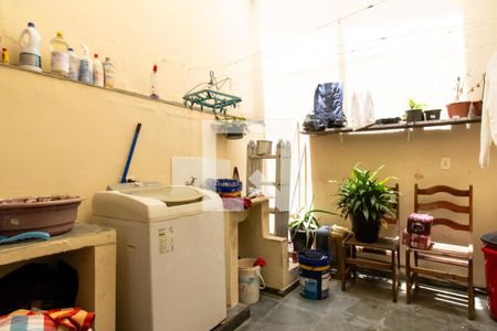 Casa à venda com 120m², 3 quartos e 2 vagas Casa à venda com 120m², 3 quartos e 2 vagasÁrea de Serviço