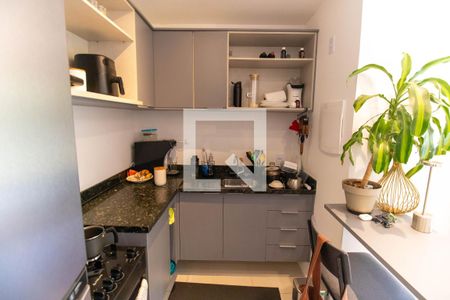 Sala/Cozinha de apartamento à venda com 1 quarto, 38m² em Ingá, Niterói
