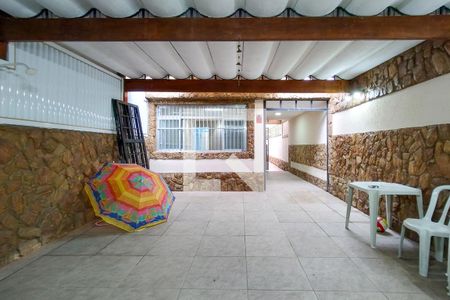 Casa para alugar com 150m², 2 quartos e 2 vagas Casa para alugar com 150m², 2 quartos e 2 vagasGaragem