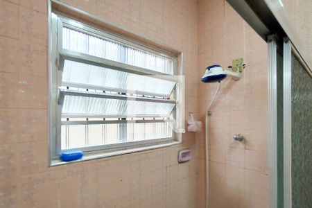 Casa para alugar com 150m², 2 quartos e 2 vagas Casa para alugar com 150m², 2 quartos e 2 vagasBanheiro