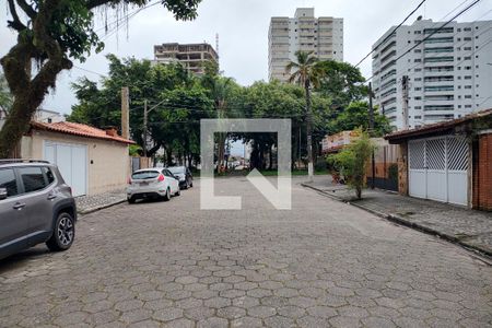 Casa para alugar com 150m², 2 quartos e 2 vagas Casa para alugar com 150m², 2 quartos e 2 vagasVista da Rua