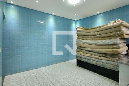 Casa para alugar com 150m², 2 quartos e 2 vagas Casa para alugar com 150m², 2 quartos e 2 vagasCozinha