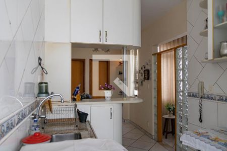 Apartamento à venda com 85m², 2 quartos e 1 vaga Apartamento à venda com 85m², 2 quartos e 1 vagaCozinha