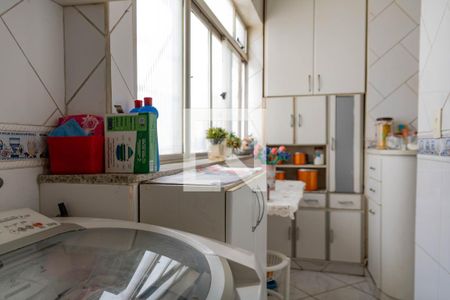 Apartamento à venda com 85m², 2 quartos e 1 vaga Apartamento à venda com 85m², 2 quartos e 1 vagaÁrea de Serviço