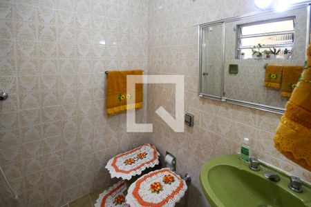 Casa à venda com 280m², 3 quartos e 3 vagasBanheiro