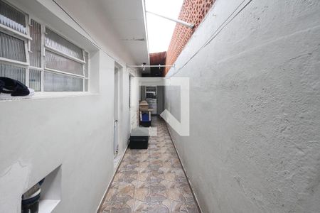 Casa à venda com 280m², 3 quartos e 3 vagasCorredor Lateral