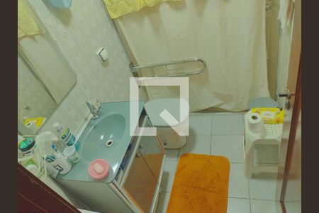 Apartamento à venda com 71m², 2 quartos e sem vagaBanheiro