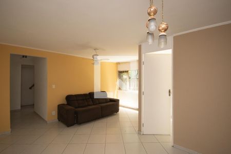 Sala de apartamento para alugar com 2 quartos, 93m² em Jardim Leonor Mendes de Barros, São Paulo