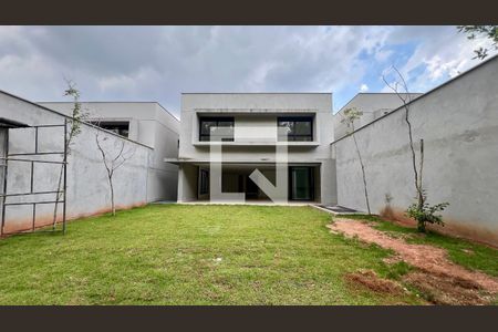 Casa à venda com 845m², 4 quartos e 6 vagasVaranda da Sala