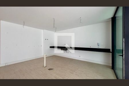 Casa à venda com 845m², 4 quartos e 6 vagasCozinha