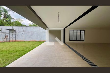 Casa à venda com 845m², 4 quartos e 6 vagasVaranda da Sala