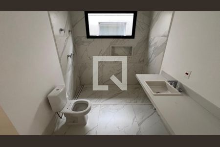 Casa à venda com 845m², 4 quartos e 6 vagasBanheiro Quarto 1