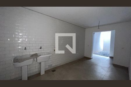 Casa à venda com 845m², 4 quartos e 6 vagasÁrea de Serviço