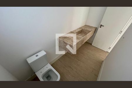 Casa à venda com 845m², 4 quartos e 6 vagasLavabo
