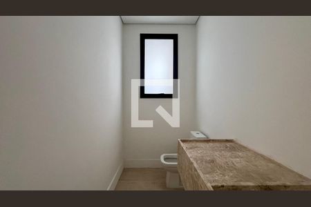 Casa à venda com 845m², 4 quartos e 6 vagasLavabo