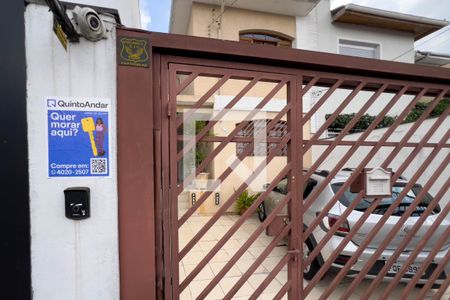 Casa à venda com 196m², 3 quartos e 2 vagasPlaca