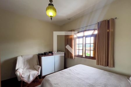 Casa à venda com 196m², 3 quartos e 2 vagasQuarto 1