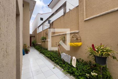 Casa à venda com 196m², 3 quartos e 2 vagasÁrea de Serviço