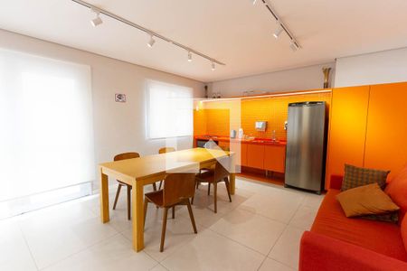 Apartamento à venda com 32m², 2 quartos e sem vagaÁrea comum