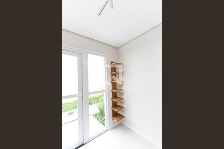 Apartamento à venda com 32m², 2 quartos e sem vagaÁrea comum