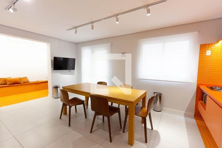 Apartamento à venda com 32m², 2 quartos e sem vagaÁrea comum