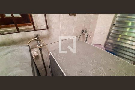 Casa à venda com 241m², 3 quartos e 2 vagasÁrea de Serviço