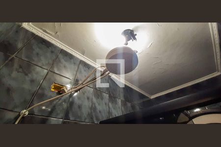 Casa à venda com 241m², 3 quartos e 2 vagasBanheiro Social de Cima