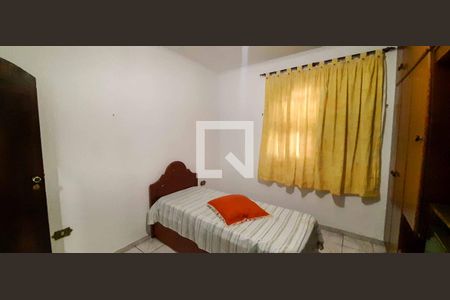 Casa à venda com 241m², 3 quartos e 2 vagasQuarto 1