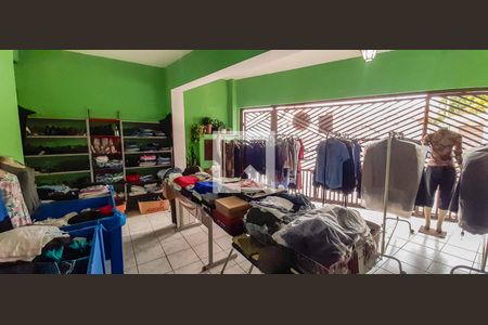 Casa à venda com 241m², 3 quartos e 2 vagasGaragem