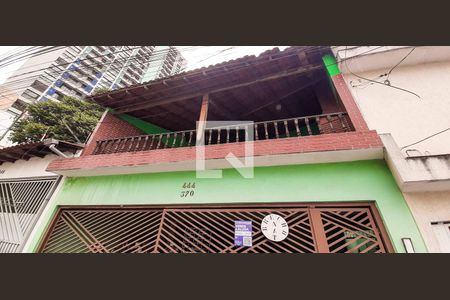 Casa à venda com 241m², 3 quartos e 2 vagasFachada da Casa