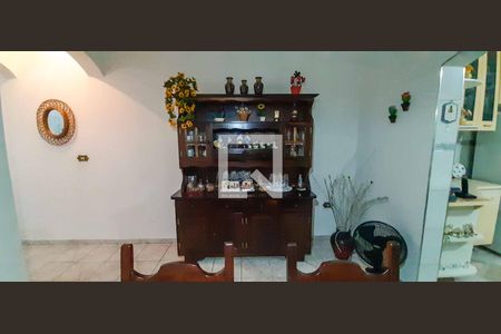 Casa à venda com 241m², 3 quartos e 2 vagasSala de Jantar