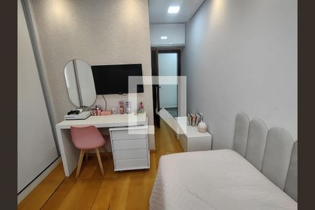 Apartamento à venda com 110m², 3 quartos e 1 vaga Apartamento à venda com 110m², 3 quartos e 1 vagaQuarto 2v