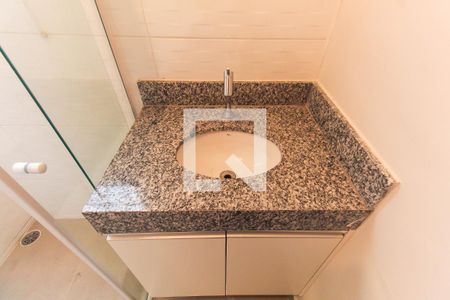 Casa de condomínio para alugar com 38m², 1 quarto e sem vaga Casa de condomínio para alugar com 38m², 1 quarto e sem vagaBanheiro