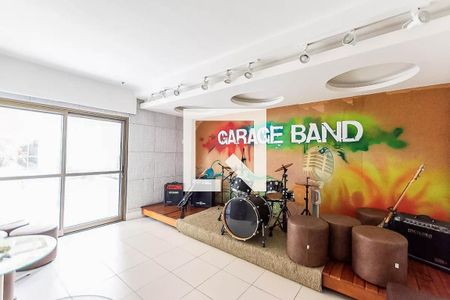 Apartamento à venda com 64m², 2 quartos e 1 vagaÁrea comum