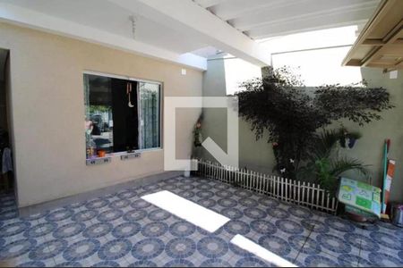 Casa à venda com 120m², 3 quartos e 2 vagasFoto 04