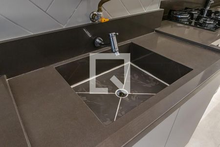 Apartamento à venda com 90m², 2 quartos e 2 vagasCozinha 