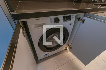 Apartamento à venda com 90m², 2 quartos e 2 vagasÁrea de serviço 