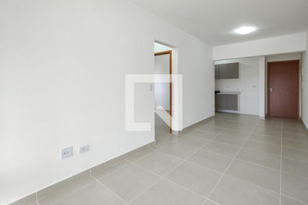 Sala de apartamento para alugar com 2 quartos, 70m² em Canto do Forte, Praia Grande