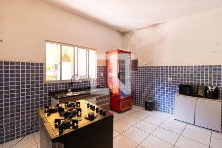 Casa para alugar com 420m², 5 quartos e 5 vagas Casa para alugar com 420m², 5 quartos e 5 vagasCozinha