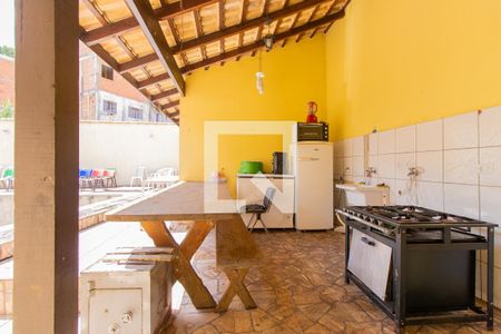 Casa para alugar com 420m², 5 quartos e 5 vagas Casa para alugar com 420m², 5 quartos e 5 vagasVista da Cozinha