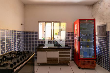 Casa para alugar com 420m², 5 quartos e 5 vagas Casa para alugar com 420m², 5 quartos e 5 vagasCozinha