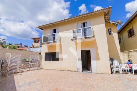 Casa para alugar com 420m², 5 quartos e 5 vagas Casa para alugar com 420m², 5 quartos e 5 vagasFrente do imóvel