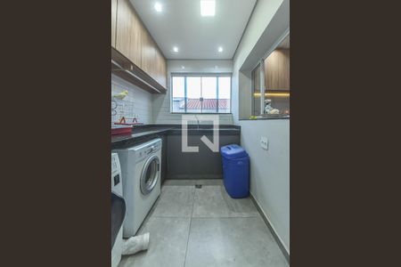 Lavanderia de casa à venda com 3 quartos, 135m² em Bosque da Saúde, São Paulo