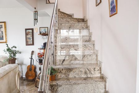 Apartamento para alugar com 519m², 5 quartos e 2 vagasEscada