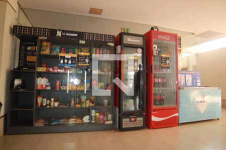 Área comum - Mercado Self Service  de kitnet/studio para alugar com 1 quarto, 28m² em Norte (águas Claras), Brasília