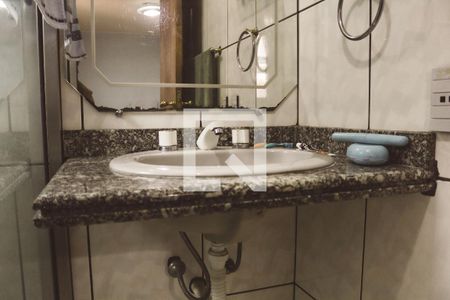 Apartamento para alugar com 175m², 5 quartos e 2 vagas Apartamento para alugar com 175m², 5 quartos e 2 vagasBanheiro da Suíte 2